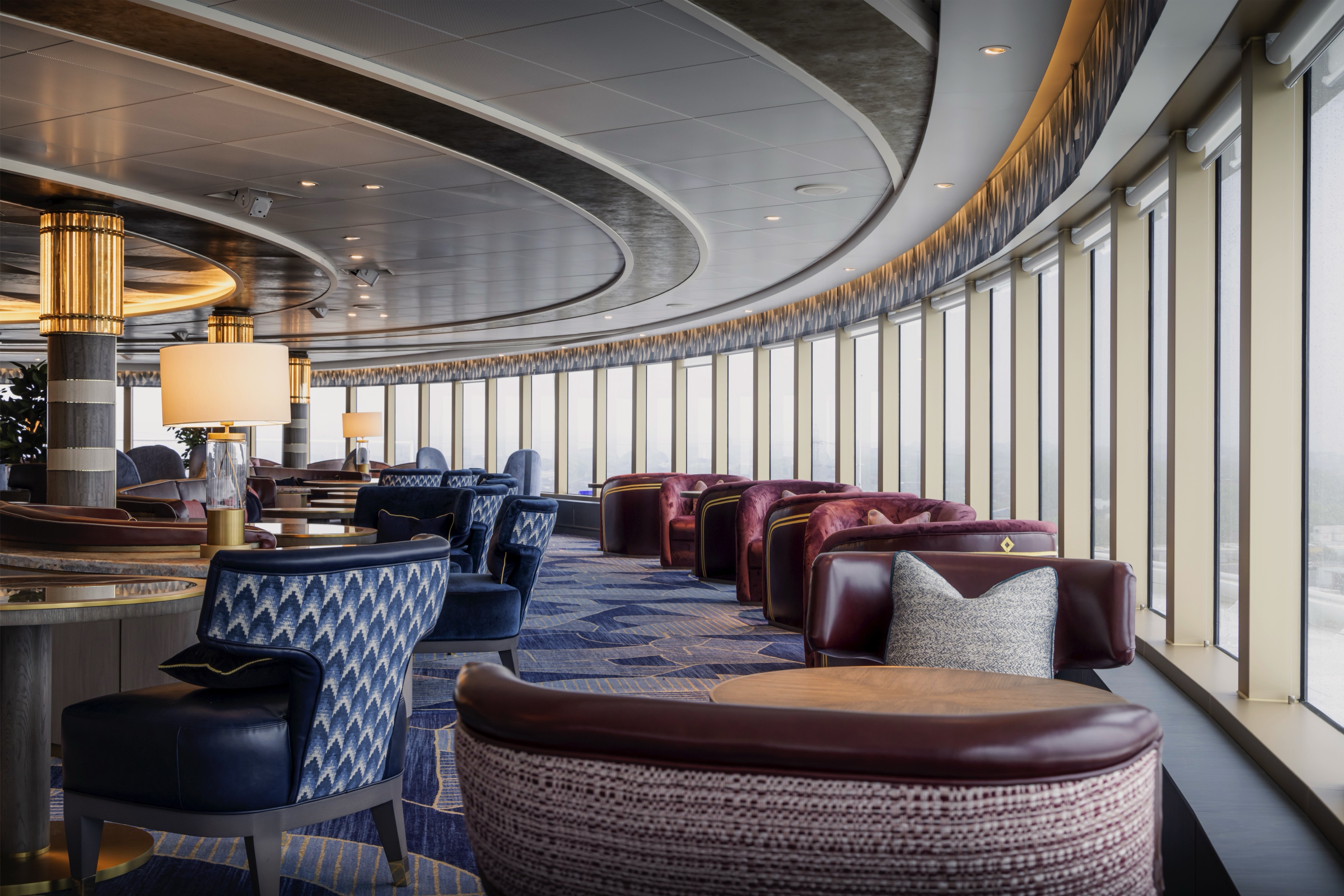 Queen Anne - Commodore Club